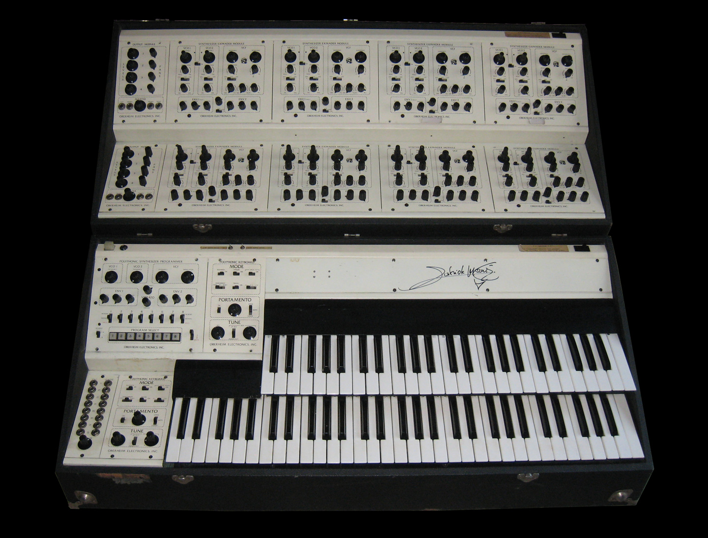 Oberheim 8-Voice Synthesizer