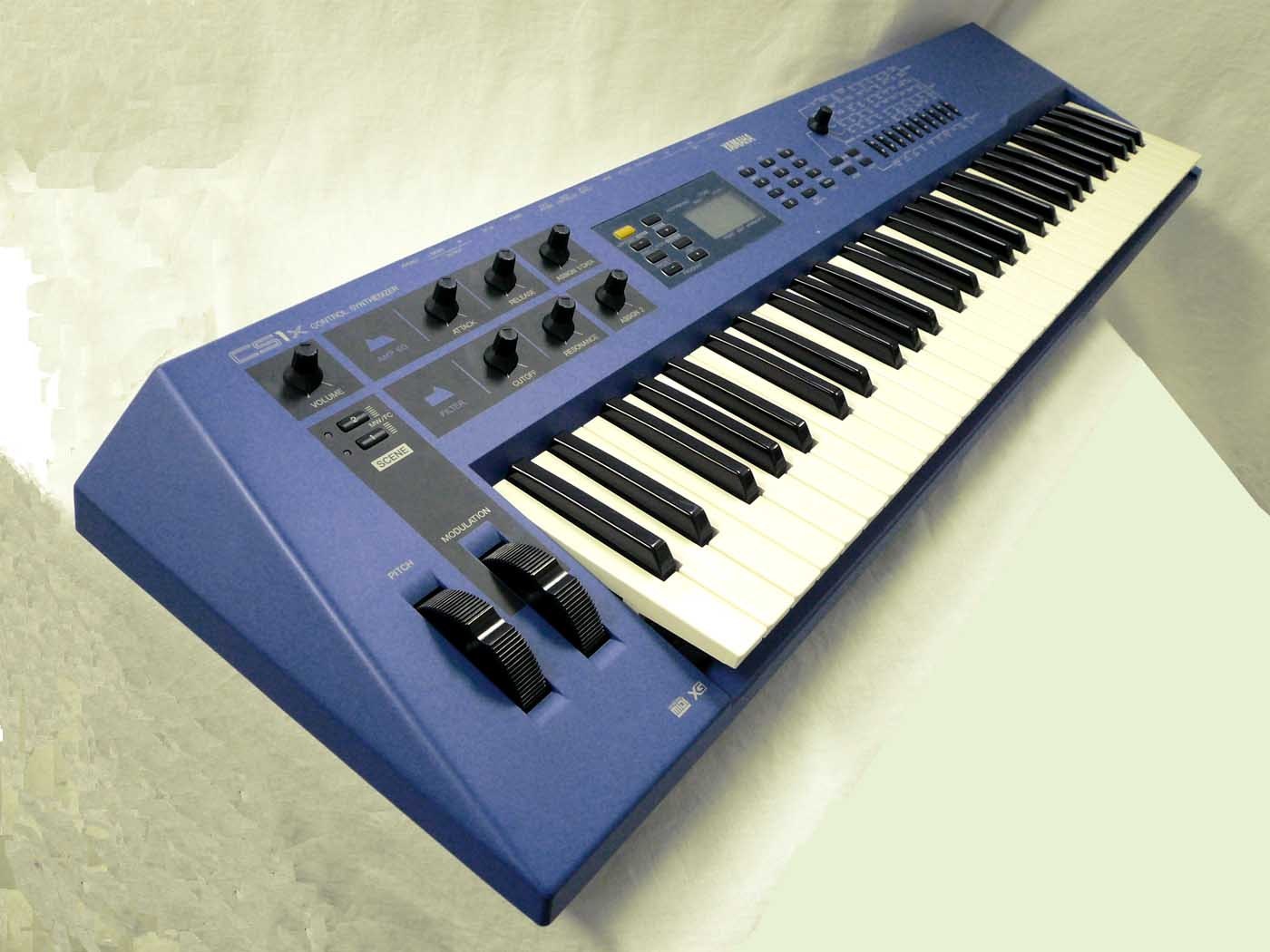 Yamaha CS1x Digital Synthesizer