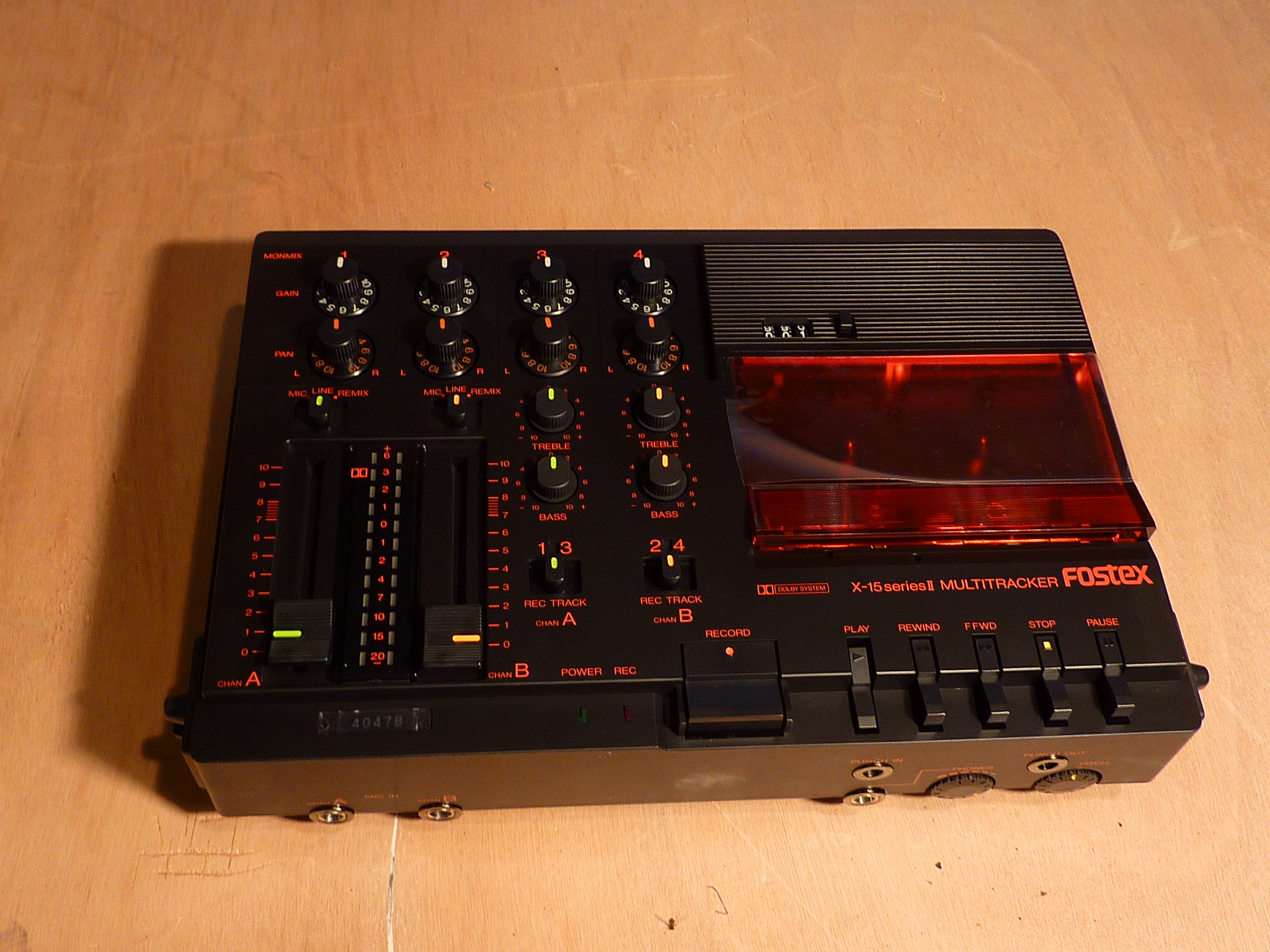 Fostex X-15 Multitracker cassette studio