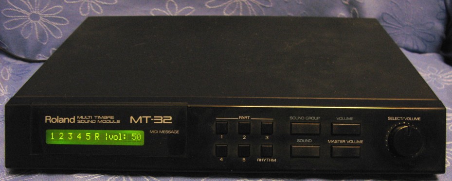 Roland MT-32 MIDI Synthesizer Module